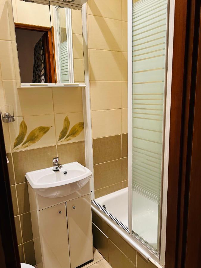 Kr Apartamenty Krasków Εξωτερικό φωτογραφία